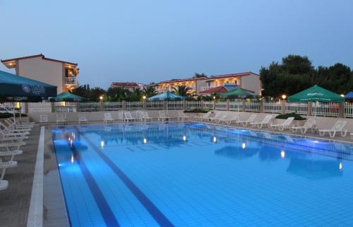 Ionion Beach Apartment Hotel & Spa