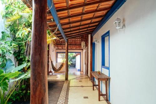 ระเบียง/ชานเรือน, Tropicália Hostel e Pousada (Tropicalia Hostel e Pousada) in อิตาคาเร่