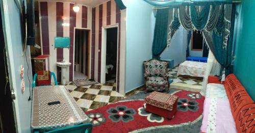 شقق وشليهات رشيد علي ضفاف بحيره قارون in 法尤姆