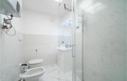 Nice Apartment In Genova With Wifi - image 4