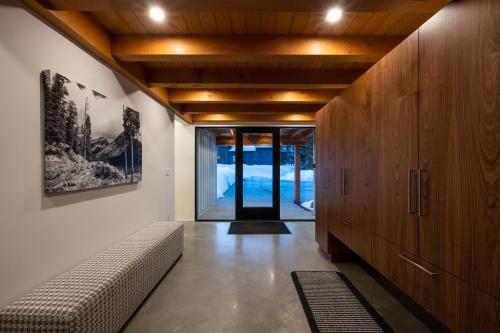 Revelstoke Modern Farmhouse