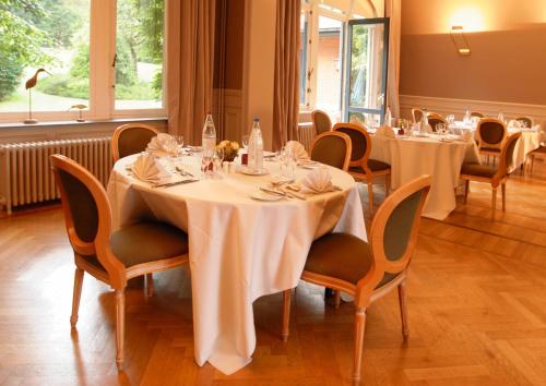 Martin's Manoir - image 10