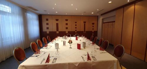 Restaurante, Hotel zur Krone in Hameln City Center