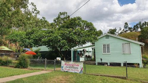 A szálláshely kívülről, Meyenburg Glamping in Mount Morgan