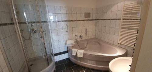 Hotel zur Krone - image 7