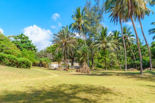 Flamboyant Diani Beach - image 2