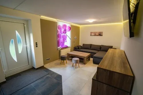 Apartment im Thüringer Wald mit Garten & 2 Schlafzimmern in Bischofrod, Deutschland