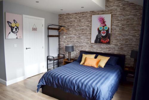Modern Luxury 1 bed apartment with parking near Stansted Airport photo 4