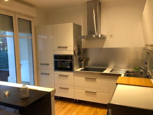 Ideal flat Val d'Europe Disneyland with Parking