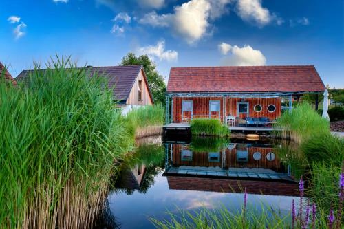 Alrededores, Ferienhaus mit privaten Schwimmteich und Sauna in Markt Hartmannsdorf