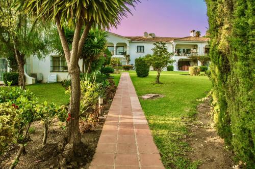  Golf & Relax en el paraiso, Pension in Estepona