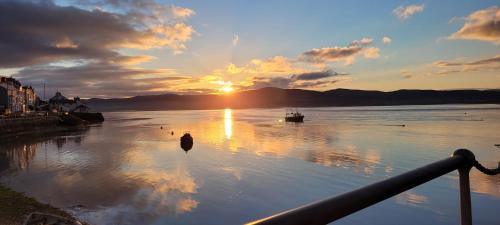 The Old Stables Aberdyfi apartment 6 - image 5