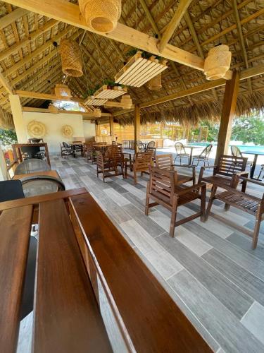 Peldbaseins, Hotel Sand Bay in Punta Rucia