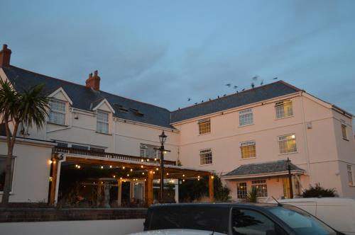 The Cornishman Inn - image 10