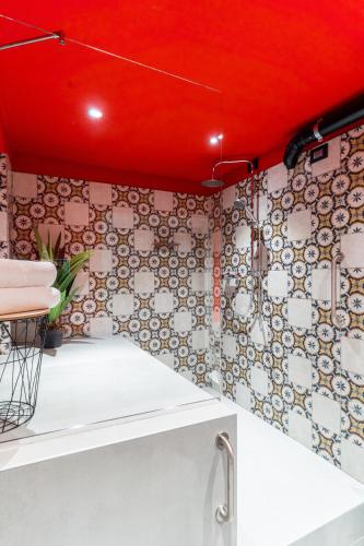 Double or Twin Room image 3