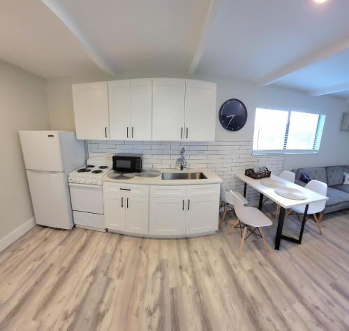 Satellite Motel – Treasure Island, FL