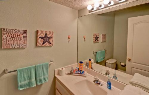 Two-Bedroom Apartment image 10
