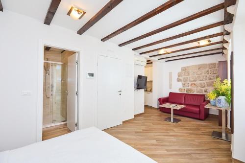 Heritage Vista 2