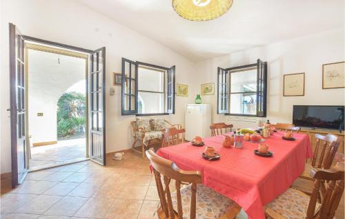 Nice home in Porto Columbu with 3 Bedrooms gîte à louer Porto Columbu - Perd'e Sali