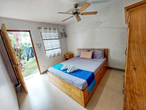 1 queen bed