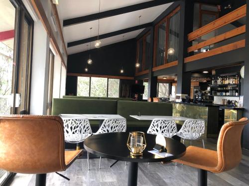 Étterem, Lakeside Falls Creek in Falls Creek