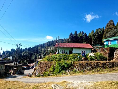 Neoravalley Homestay, Lava