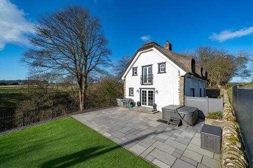 Thatched Cottage