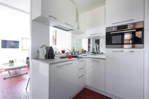 Gilly 4 - EXCEPTIONAL 2BEDS, SEA VIEW, MODERN,A/C, OLD TOWN, Nice (fotografie 6)