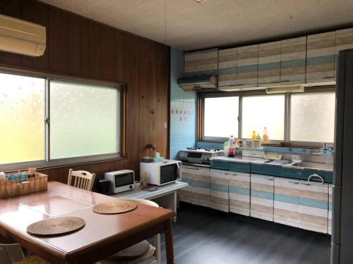 吉野 古民家一棟貸しの体験型ゲストハウスKuraKura テントサウナにBBQに薪割り体験可能