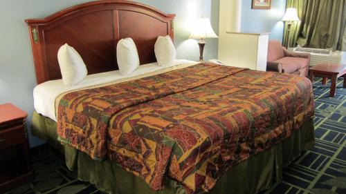 Regency Inn Porter in Porter