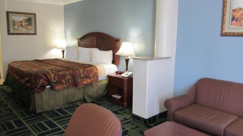 Regency Inn Porter in Porter