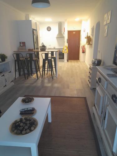 Carvoeiro Travel, 100m from Carvoeiro Beach 2