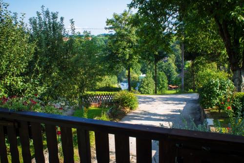 周邊環境, Guest House Buk Rastoke in 蘇倫齊