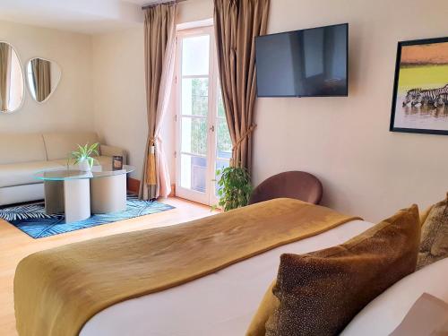 Chambre Double ou Lits Jumeaux Deluxe*****