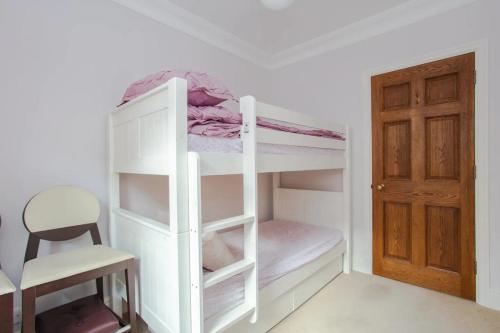 Picture of Gorgeous 2 Bedroom Apartment In Marvelous Marylebone