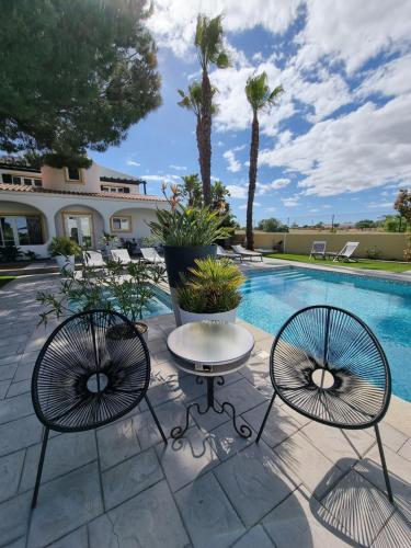 Casa Bela Moura, Boutique Hotel & Wine – Porches, UT