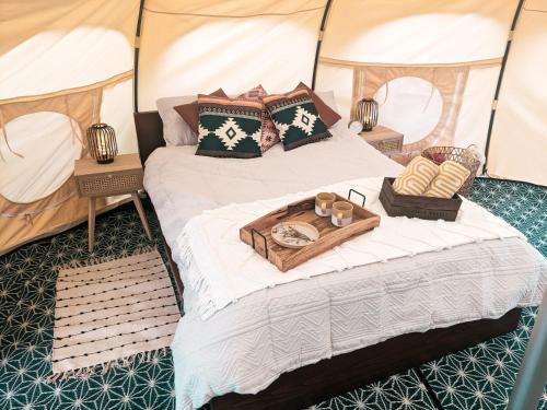 Immaculate Bell Tent Retreat North Devon in Bideford Town Center