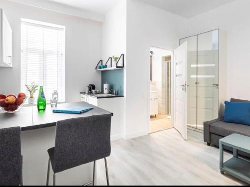 Wspólna 54 - Blue - Good Apartments, Varšava