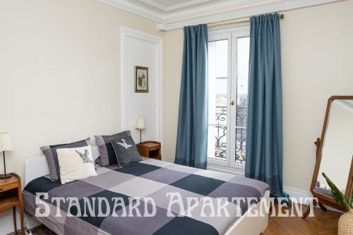 Eiffel Tower view Rose, apartment #2, Paris