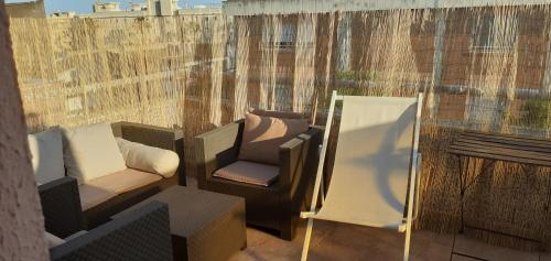  Nice terrace, 45 min from Barcelona and Port Aventura in 43881 Cunit