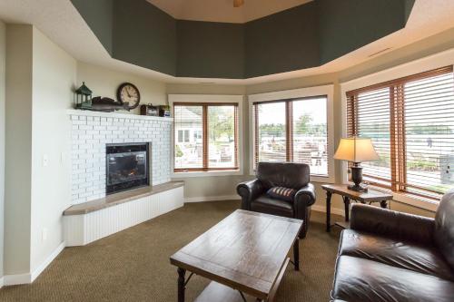 Bay Colony Unit 763- Lower in Nisswa (MN)