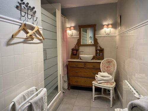 Vannas istaba, Maison d'hotes La Rose Laitiere in Saint-Martin-sur-Ecaillon