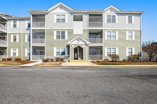 Sandpiper Villages --- 35552 E Atlantic Unit #106