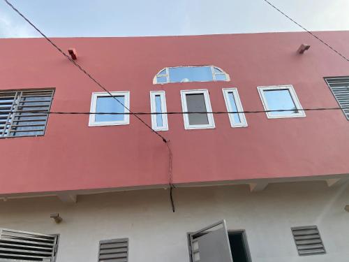 Buitenkant, Appartement et Chambres in Bamako