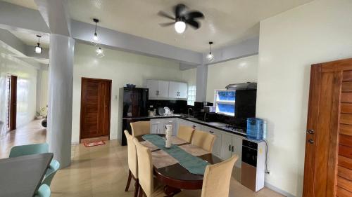 Charming Apartelle with Swimming Pool -Exclusive