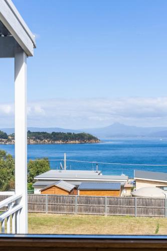 Blue Cottage Bruny Island