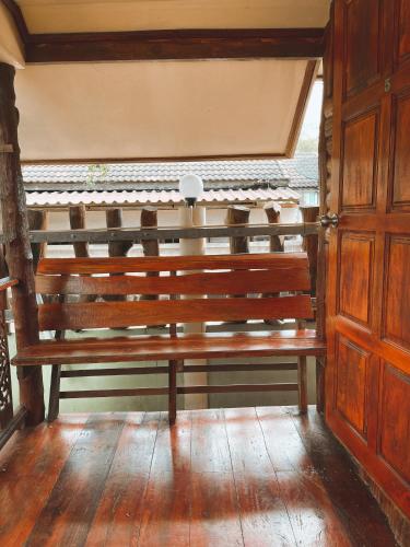 ウタイターニー Ruanmai Style Resort 1 2つ星 ホテル プール