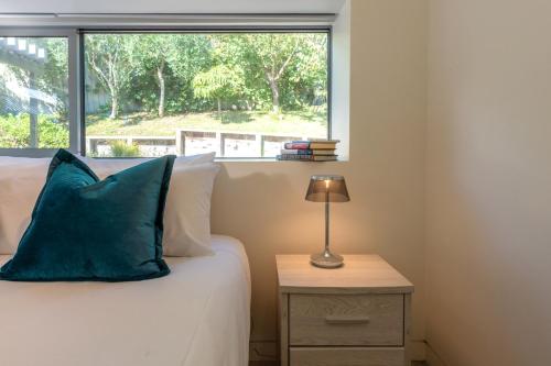 Waiheke Beachfront Apartment photo 4