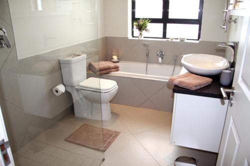 Cola Beach House Cola Beach House