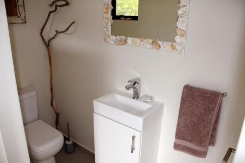 Cola Beach House Cola Beach House